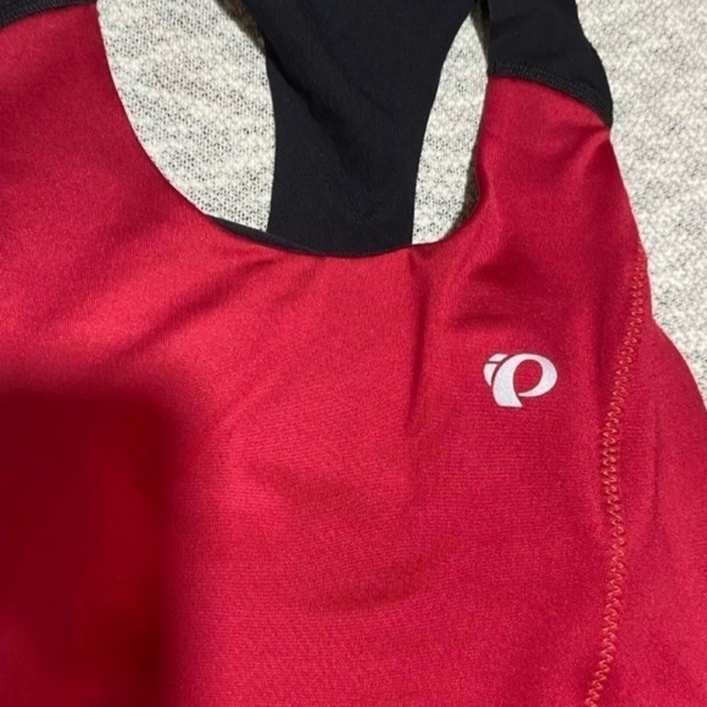 Pearl Izumi active top red with black trim women XS. SKU-A655#activewear